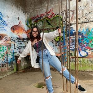 Meet your Posher, Lauren